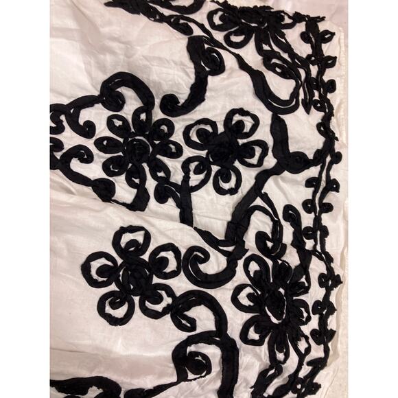 Dressbarn Collection Black White Cocktail Dress Velvet Top Women’s Size 12/L - Picture 3 of 5